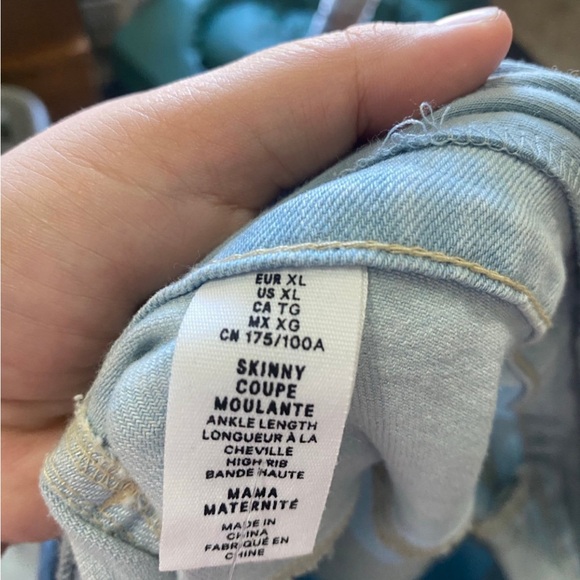 Maternity - Picture 3 of 3